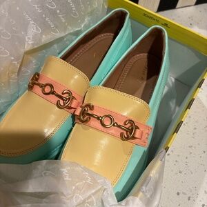 Circus NY size 9(Fun shoes)